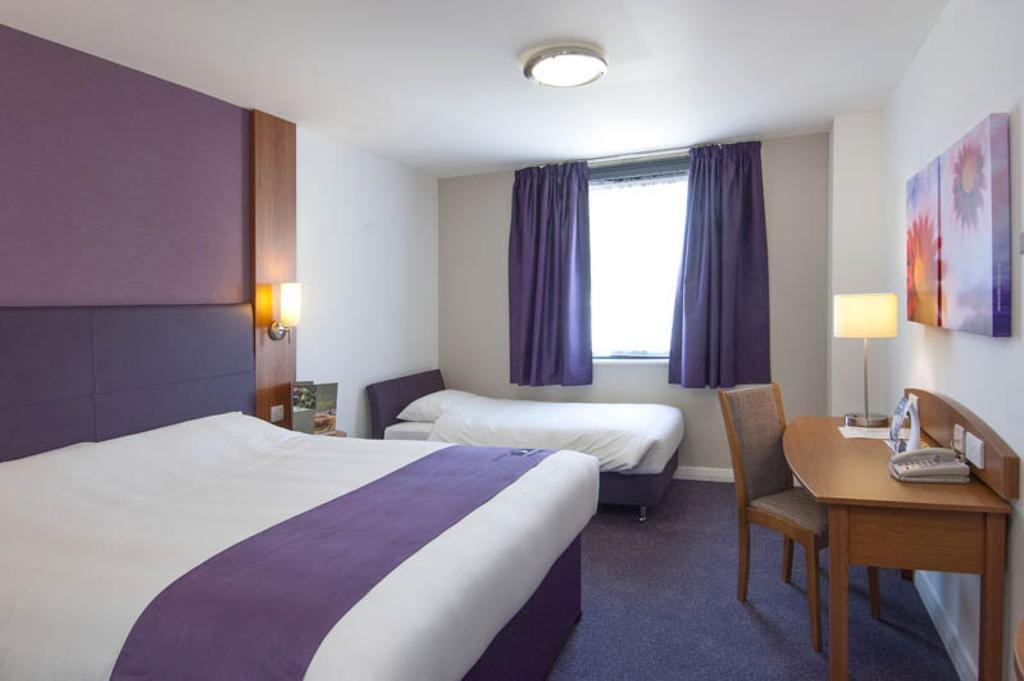 Premier Inn Manchester - Handforth Quarto foto