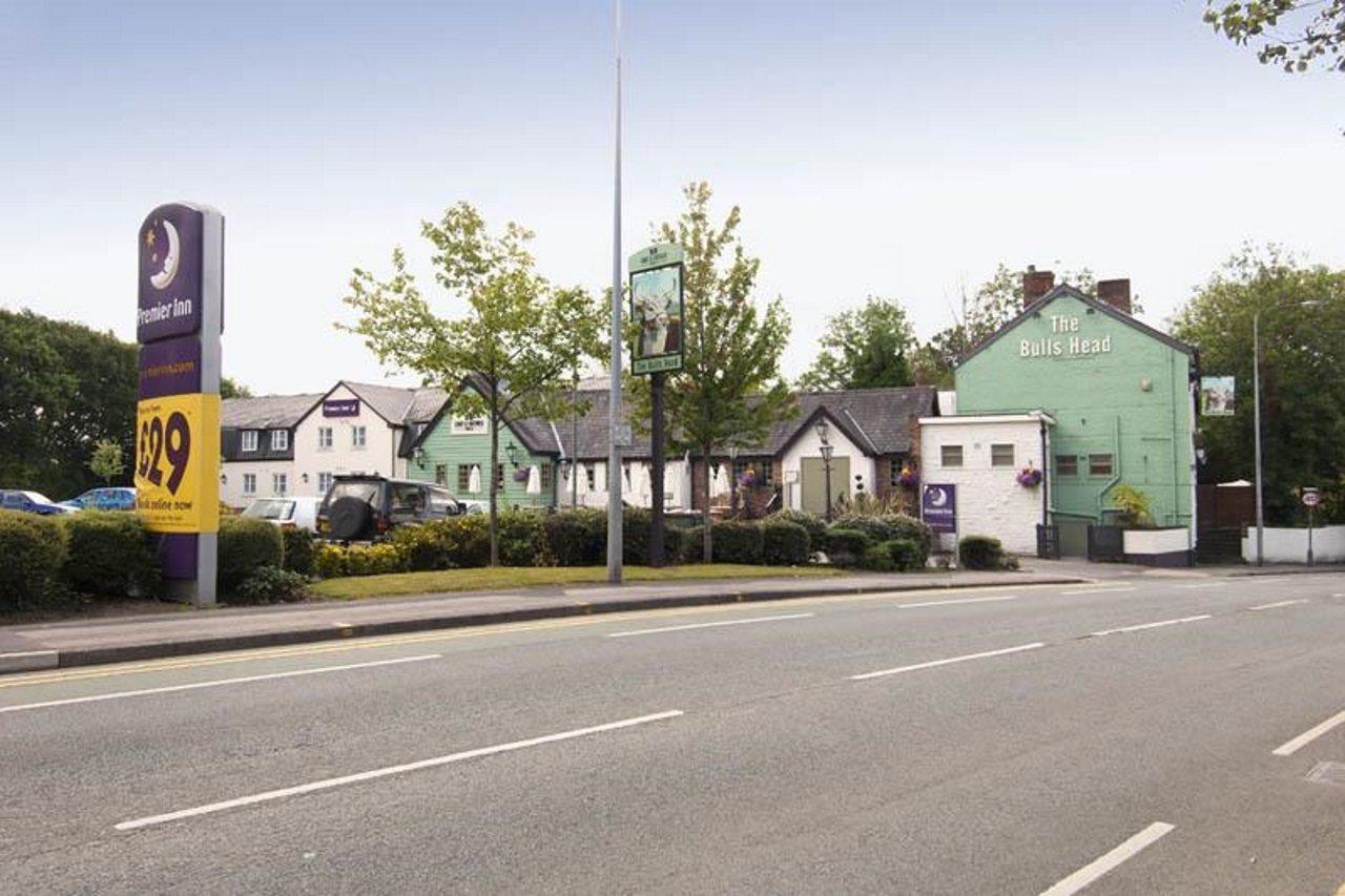 Premier Inn Manchester - Handforth Exterior foto